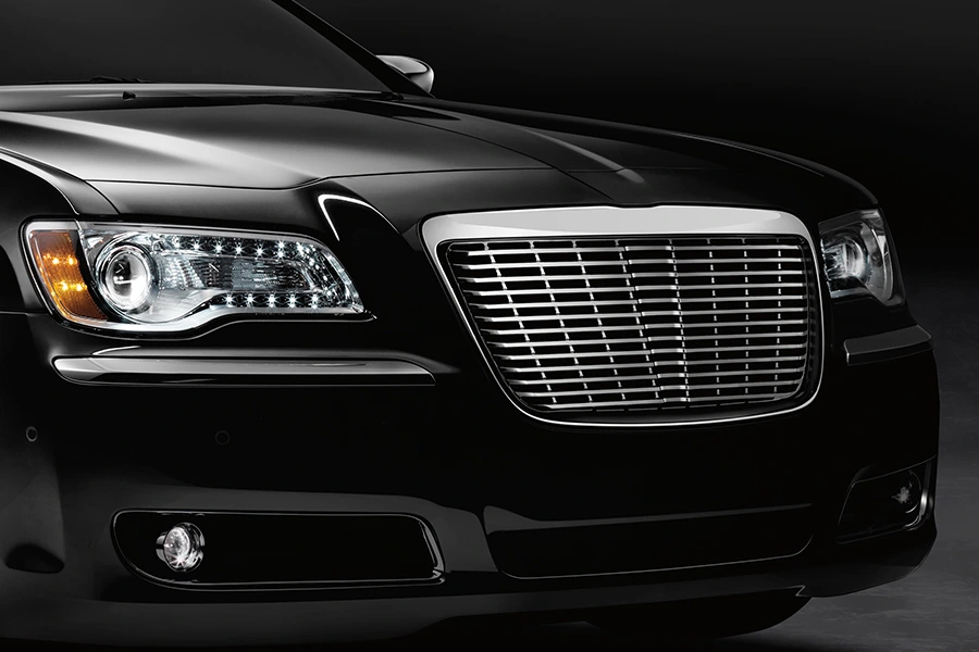 Аўтамабільная рашотка: дзе ідэнтычнасць дызайну сустракаецца з інжынернай дакладнасцю